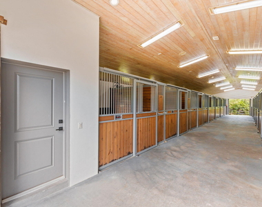 13155 Southfields Road - Photo Thumbnail 25