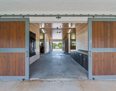 13155 Southfields Road - Photo Thumbnail 47