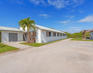 13155 Southfields Road - Photo Thumbnail 24