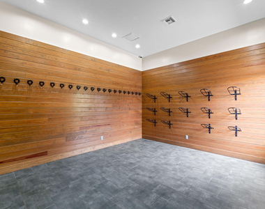13155 Southfields Road - Photo Thumbnail 35