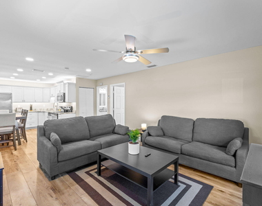 13155 Southfields Road - Photo Thumbnail 53