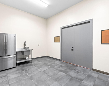 13155 Southfields Road - Photo Thumbnail 39