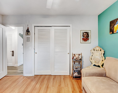 661 Eagle Circle - Photo Thumbnail 12
