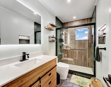 661 Eagle Circle - Photo Thumbnail 16