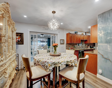 661 Eagle Circle - Photo Thumbnail 22