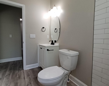 4211 Major Street - Photo Thumbnail 8