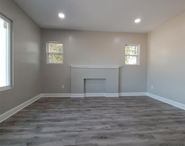 4211 Major Street - Photo Thumbnail 10