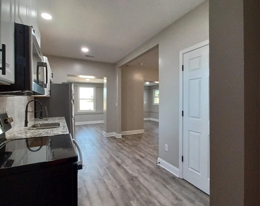 4211 Major Street - Photo Thumbnail 5