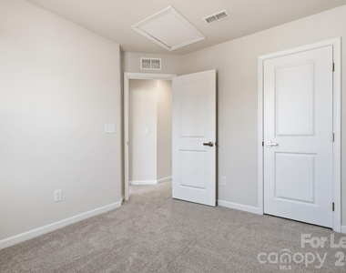 7024 Capstan Terrace - Photo Thumbnail 23