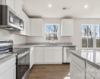 7024 Capstan Terrace - Photo Thumbnail 17