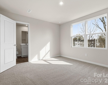 7024 Capstan Terrace - Photo Thumbnail 26