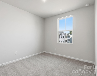 7024 Capstan Terrace - Photo Thumbnail 22