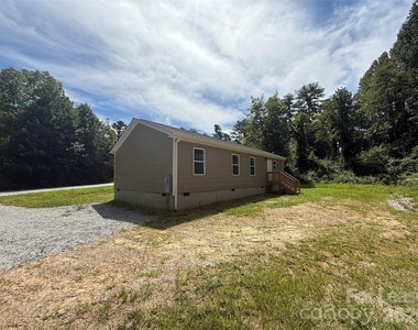 204 Oscelake Way - Photo Thumbnail 7