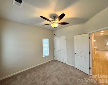 4700 Prosperity Church Road - Photo Thumbnail 11