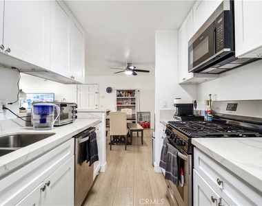 5700 Etiwanda - Photo Thumbnail 6
