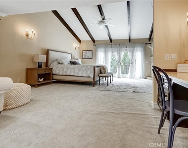 4751 Topeka Drive - Photo Thumbnail 37