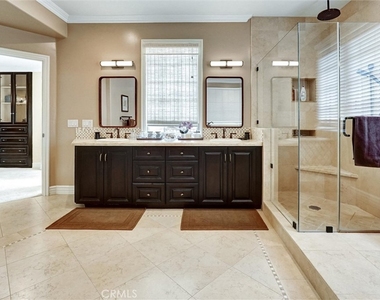 4751 Topeka Drive - Photo Thumbnail 36