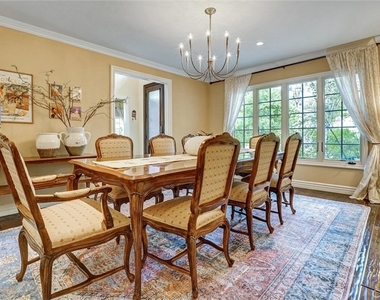 4751 Topeka Drive - Photo Thumbnail 12