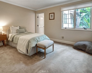 4751 Topeka Drive - Photo Thumbnail 54