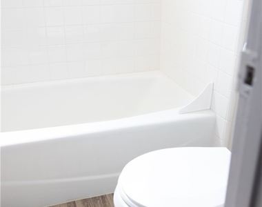 1239 E Foothill Boulevard - Photo Thumbnail 43