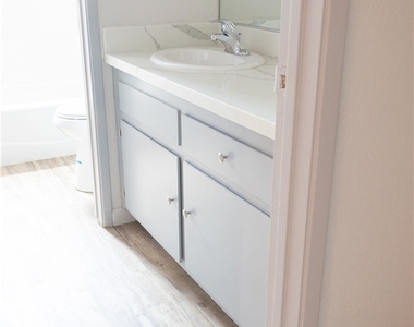 1239 E Foothill Boulevard - Photo Thumbnail 39