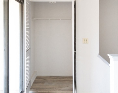1239 E Foothill Boulevard - Photo Thumbnail 49