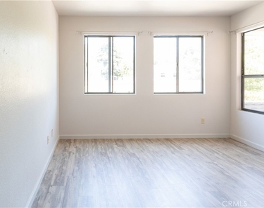 1239 E Foothill Boulevard - Photo Thumbnail 7