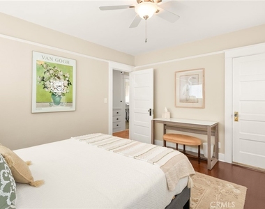 36 19th Street - Photo Thumbnail 34