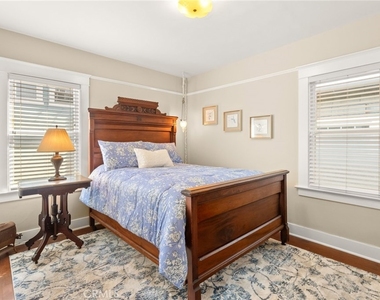 36 19th Street - Photo Thumbnail 37