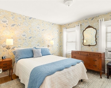 36 19th Street - Photo Thumbnail 28