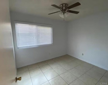 9856 Shirley Gardens Drive - Photo Thumbnail 6