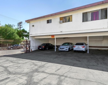 13040 Dronfield Avenue - Photo Thumbnail 13