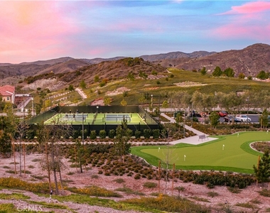 137 Oakstone - Photo Thumbnail 4