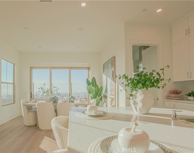 137 Oakstone - Photo Thumbnail 10