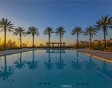 137 Oakstone - Photo Thumbnail 22
