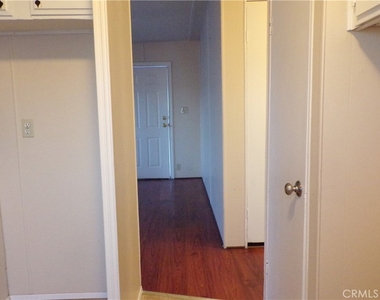 12710 3rd Street - Photo Thumbnail 7