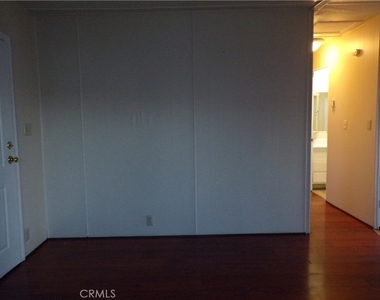 12710 3rd Street - Photo Thumbnail 2