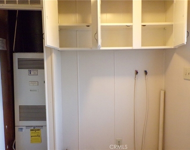 12710 3rd Street - Photo Thumbnail 6