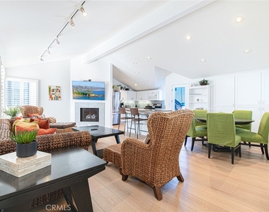 1720 W Oceanfront - Photo Thumbnail 1