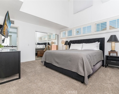 1720 W Oceanfront - Photo Thumbnail 24
