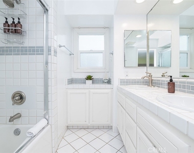1720 W Oceanfront - Photo Thumbnail 25
