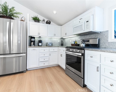 1720 W Oceanfront - Photo Thumbnail 9