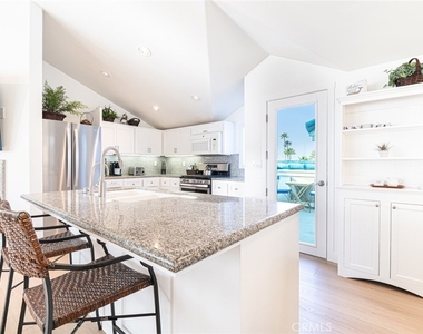 1720 W Oceanfront - Photo Thumbnail 35