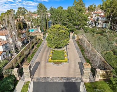 1 Tivoli Court - Photo Thumbnail 29