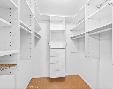 1 Tivoli Court - Photo Thumbnail 20