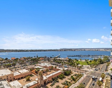 700 W Harbor Drive - Photo Thumbnail 18