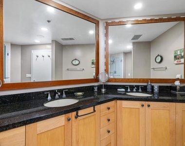 700 W Harbor Drive - Photo Thumbnail 24