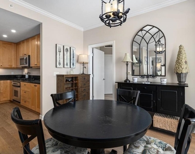 700 W Harbor Drive - Photo Thumbnail 6