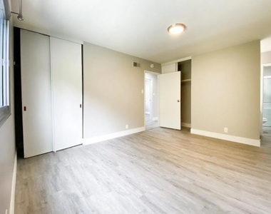 134 Morton Drive - Photo Thumbnail 15