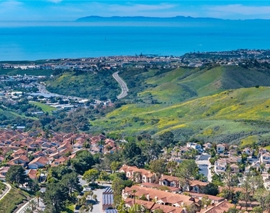 1046 Calle Del Cerro - Photo Thumbnail 18